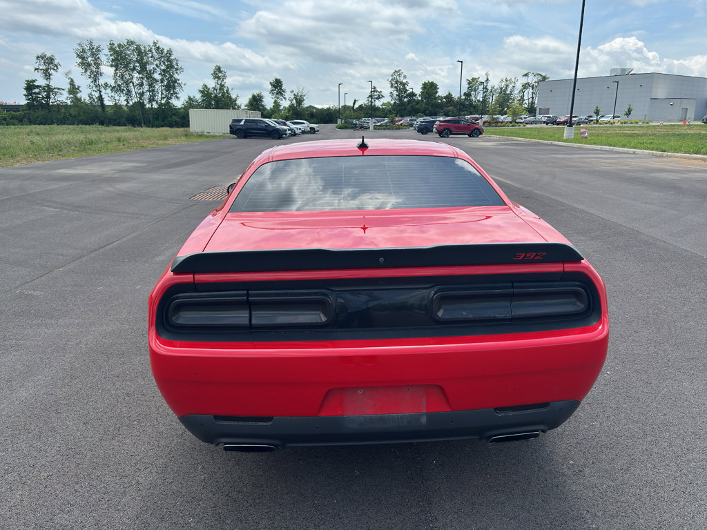 Used 2018 Dodge Challenger R/T Scat Pack RWD image 4