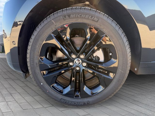 New 2026 Jaguar F-PACE R-Dynamic S AWD/4WD image 9