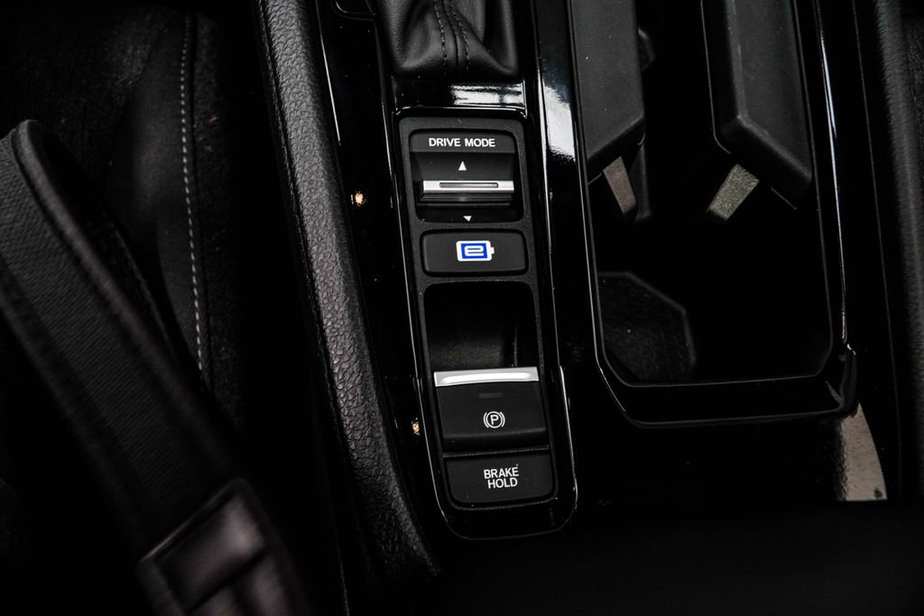 Used 2025 Honda Accord Sport image 21