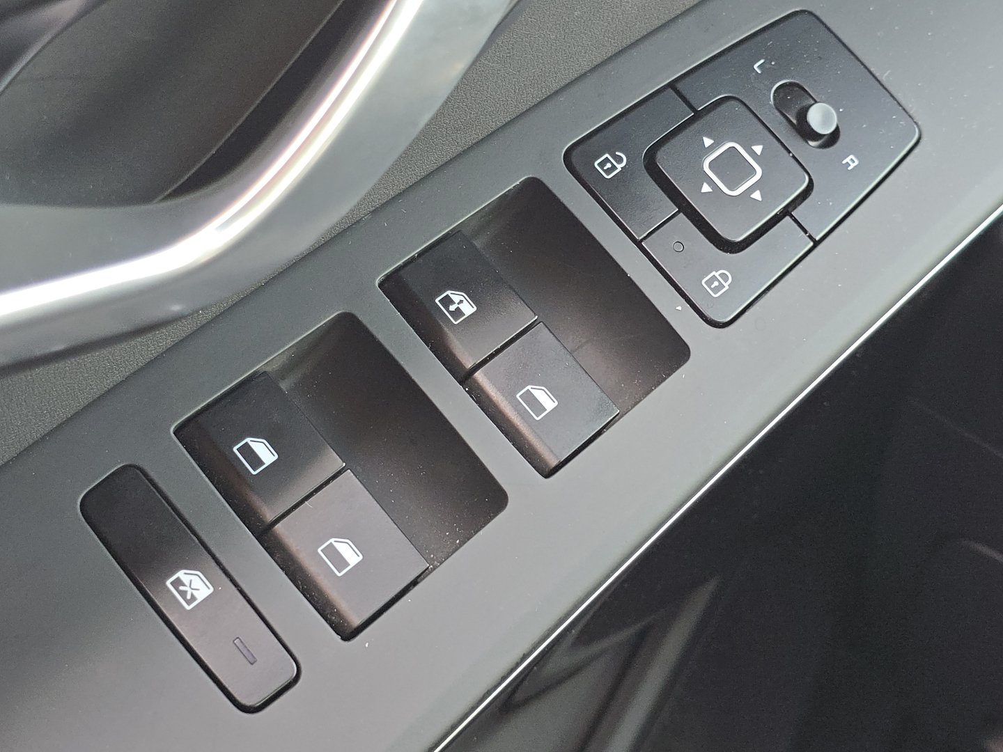Used 2024 Kia Niro Wind w/ Wind Preserve Package FWD image 26