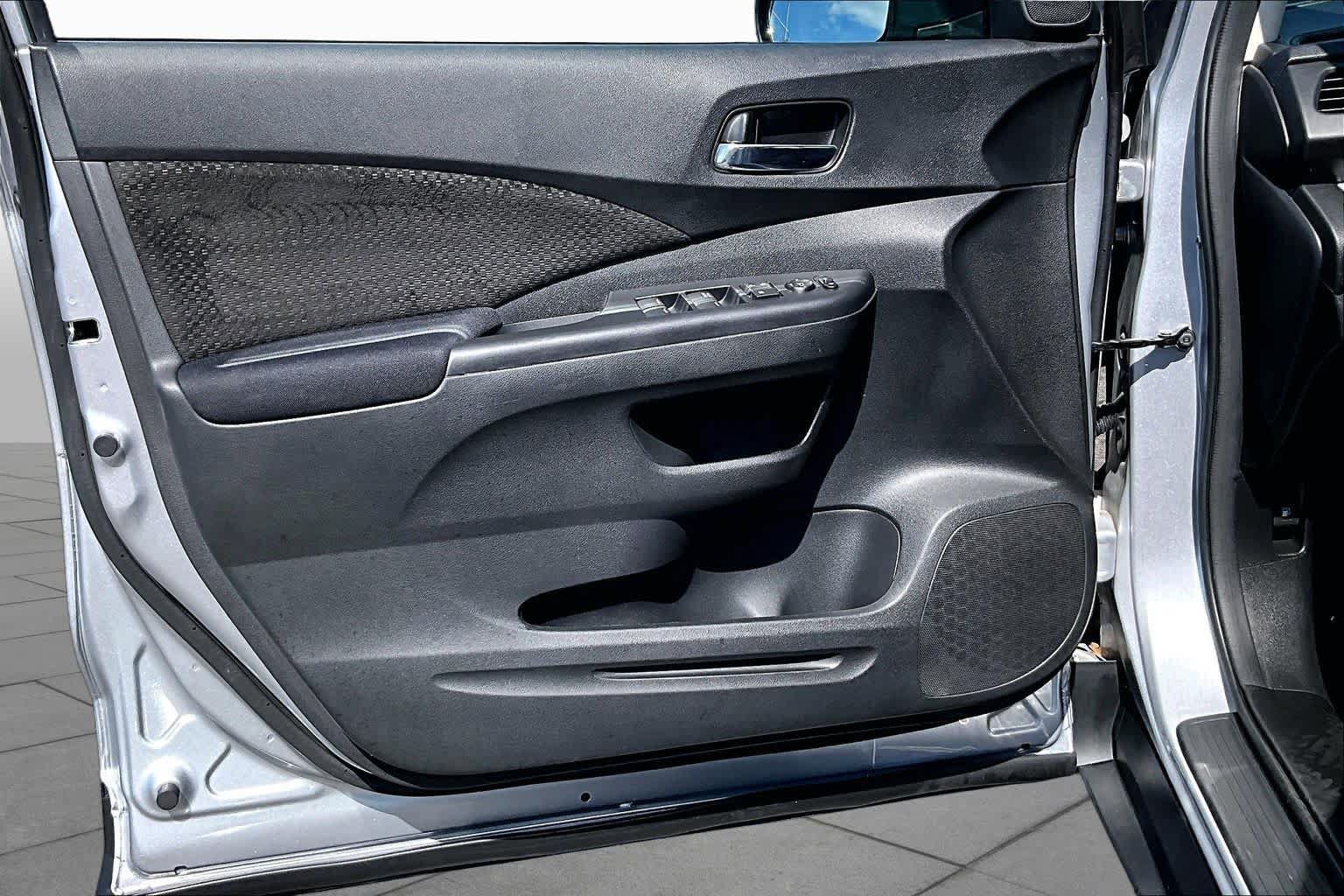 Used 2016 Honda CR-V EX image 22
