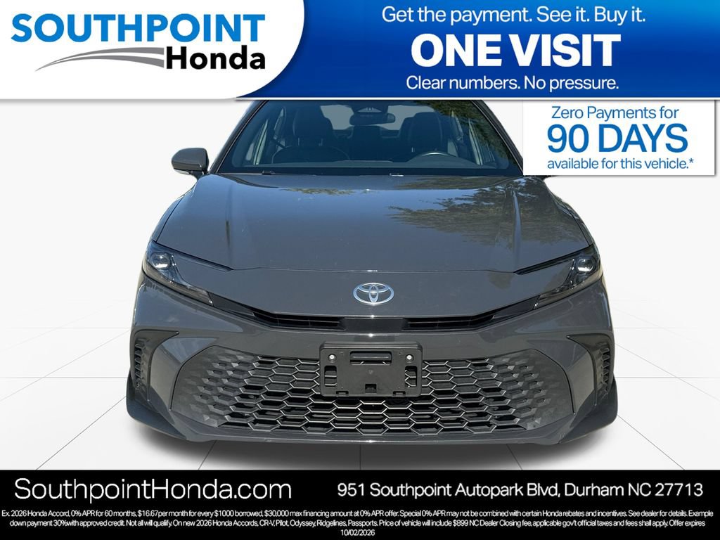 Used 2025 Toyota Camry SE FWD image 2