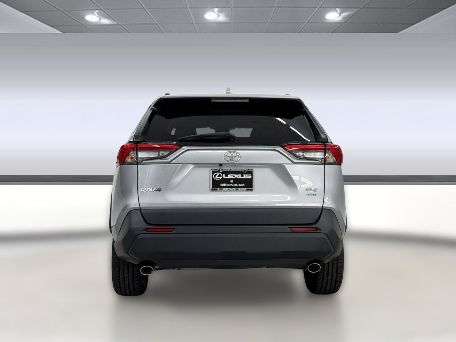 Used 2023 Toyota RAV4 XLE Premium AWD/4WD image 10