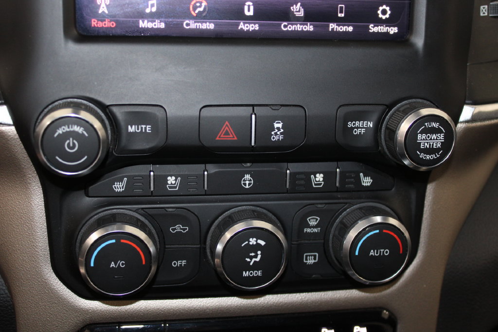 Used 2019 RAM 3500 Laramie AWD/4WD image 48