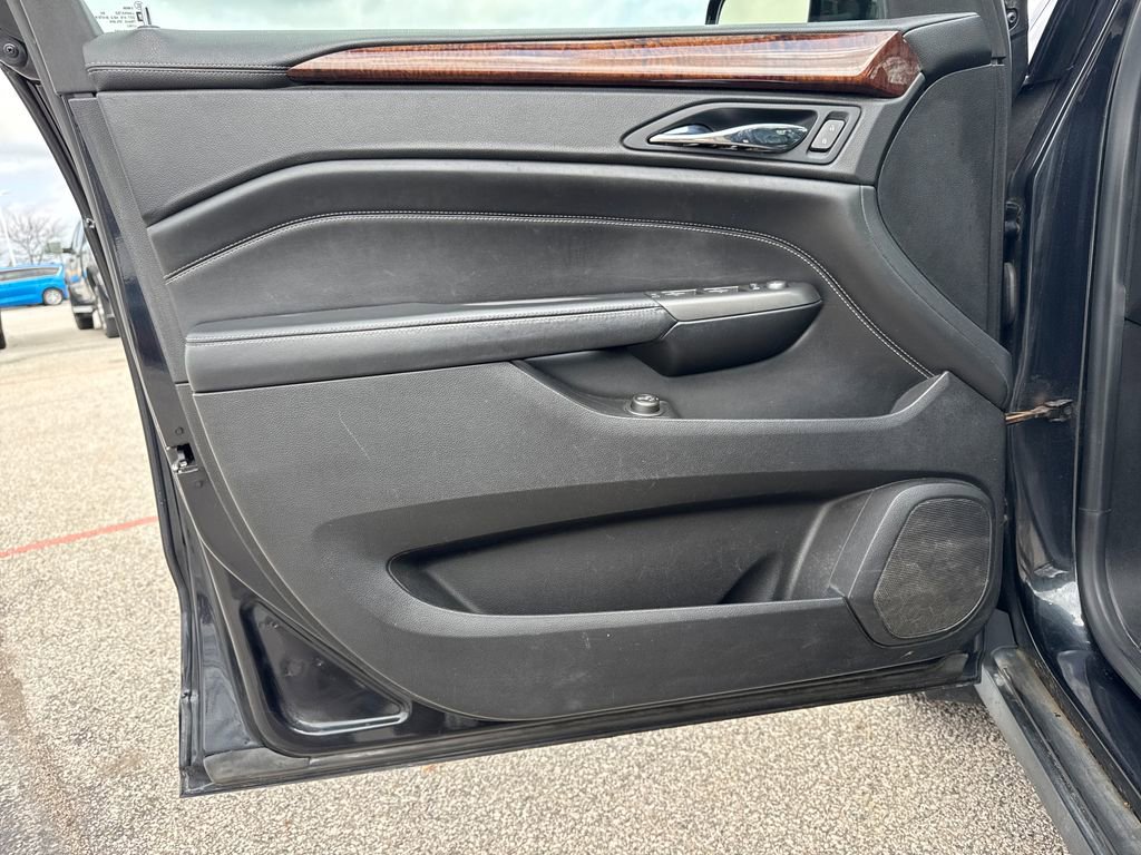 Used 2012 Cadillac SRX Luxury image 13