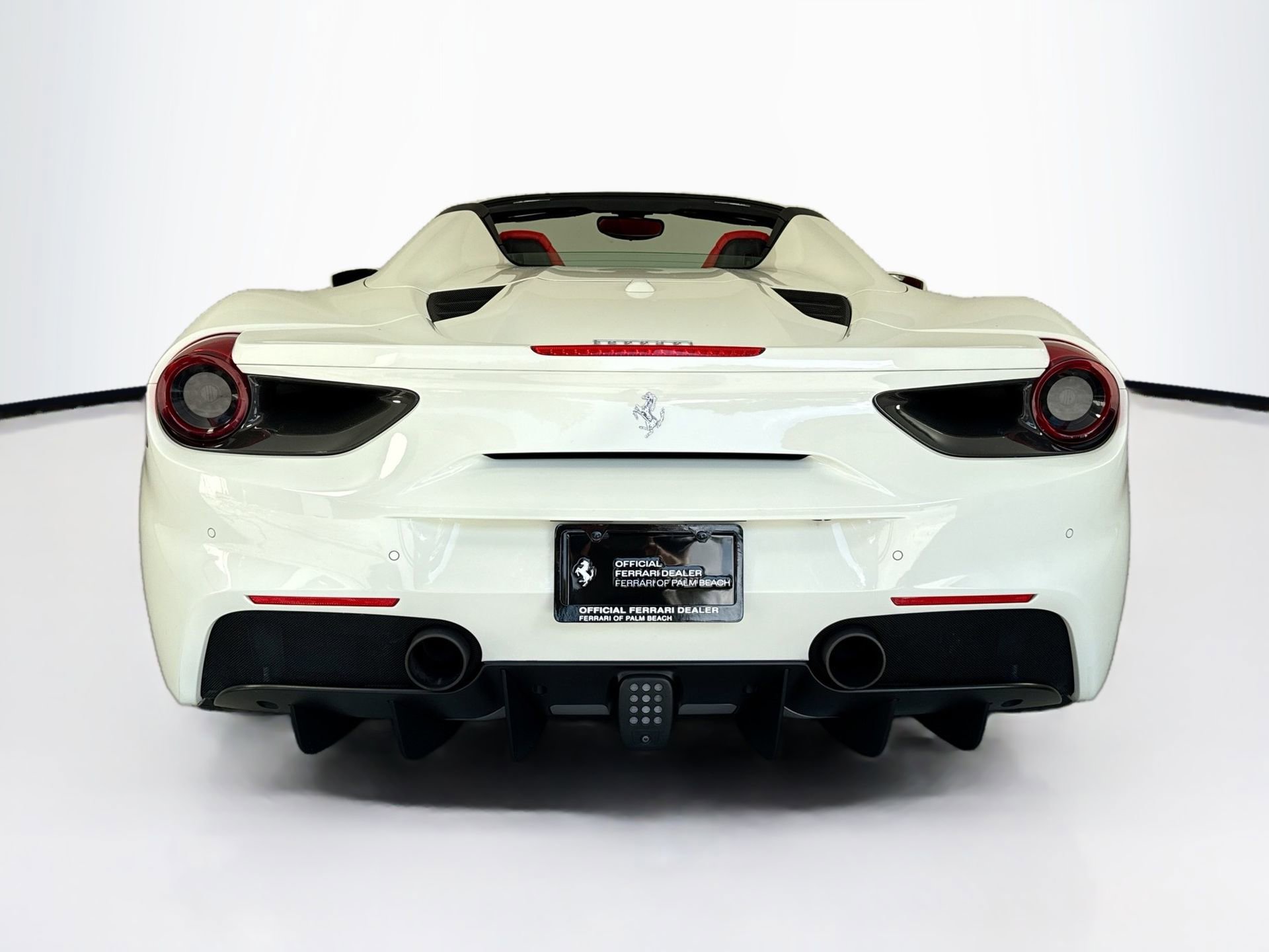 Certified 2018 Ferrari 488 Spider Base image 6