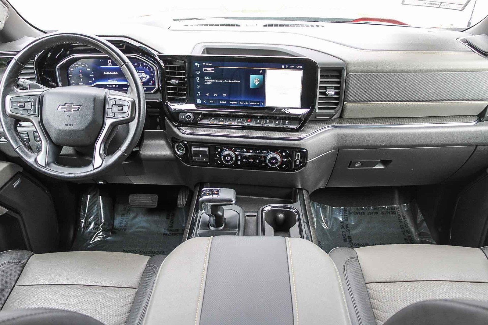 Used 2023 Chevrolet Silverado 1500 ZR2 w/ Technology Package image 12