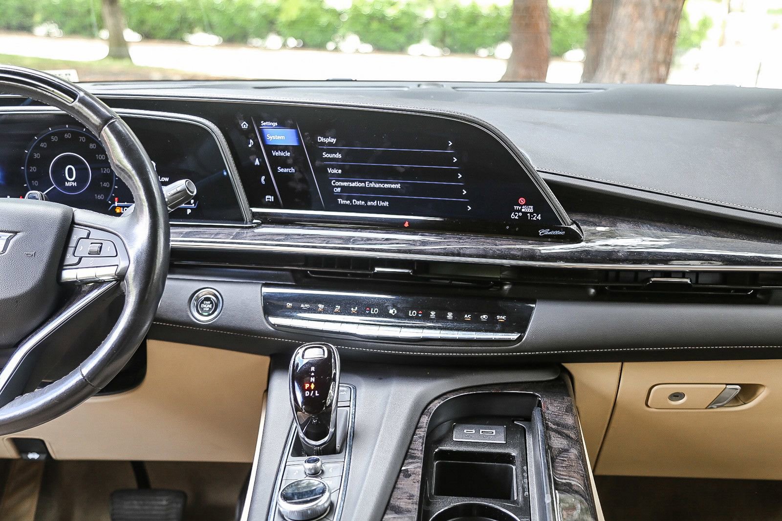 Used 2023 Cadillac Escalade Premium Luxury w/ Performance Package AWD/4WD image 11