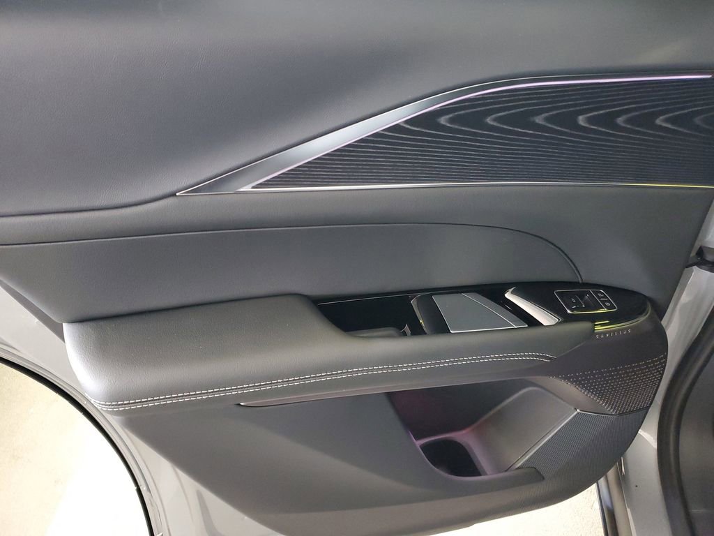New 2026 Cadillac Lyriq Sport RWD image 9