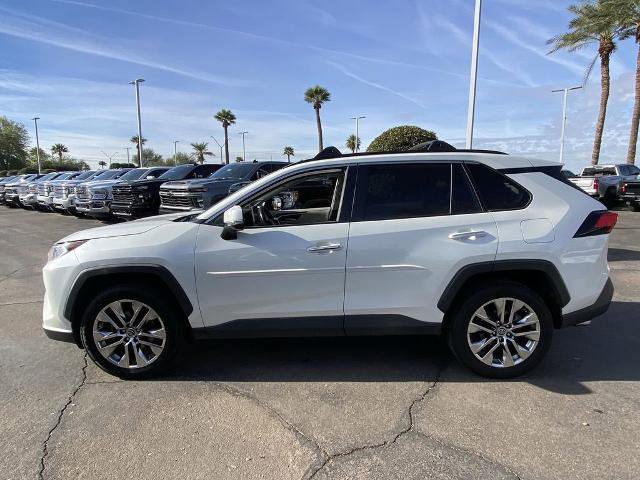 Used 2019 Toyota RAV4 Limited image 4
