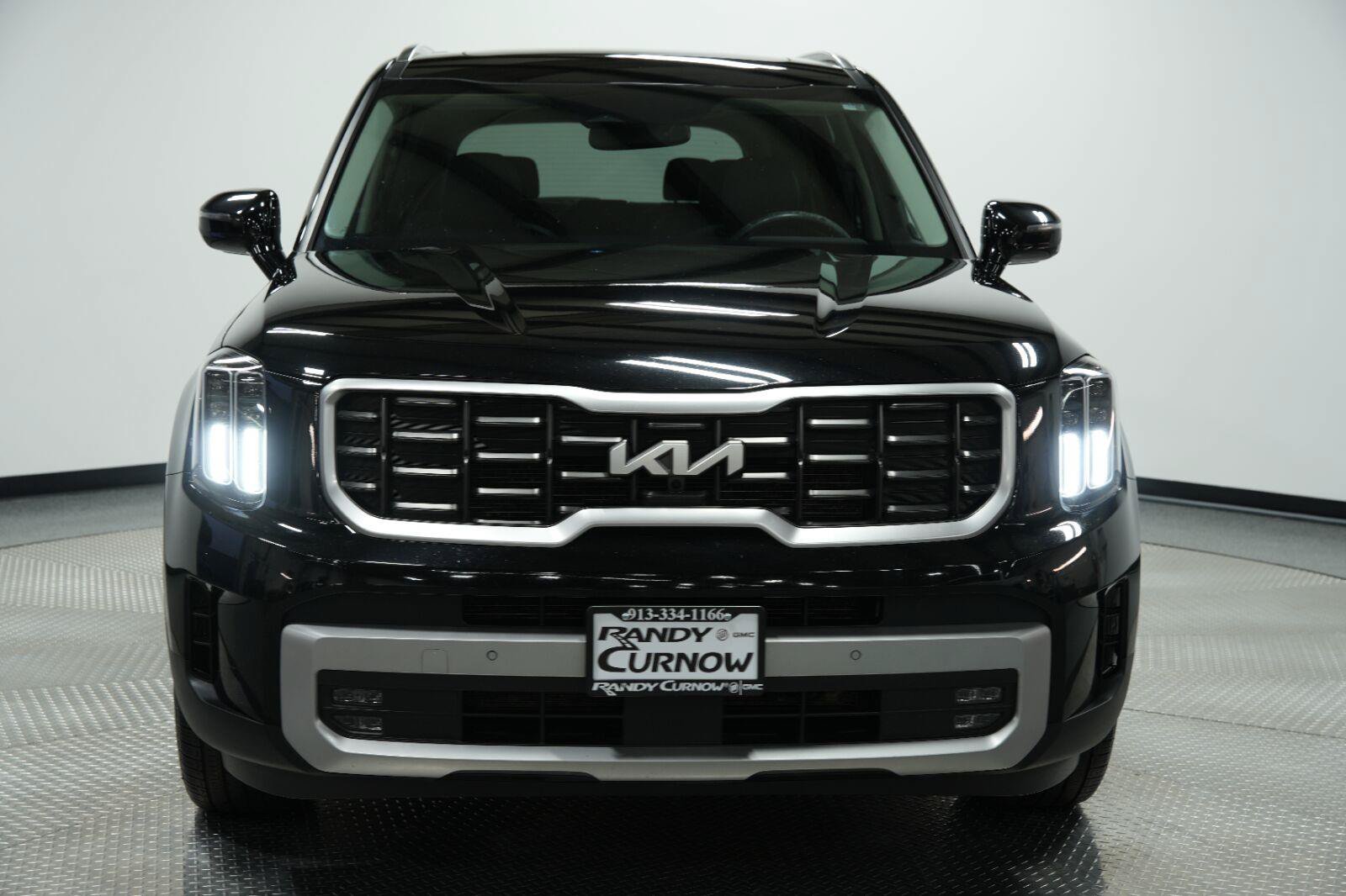 Used 2023 Kia Telluride SX AWD/4WD image 2