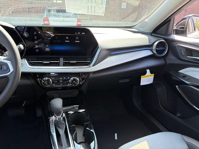 New 2026 Chevrolet Trax LT w/ Driver Confidence Package FWD image 24