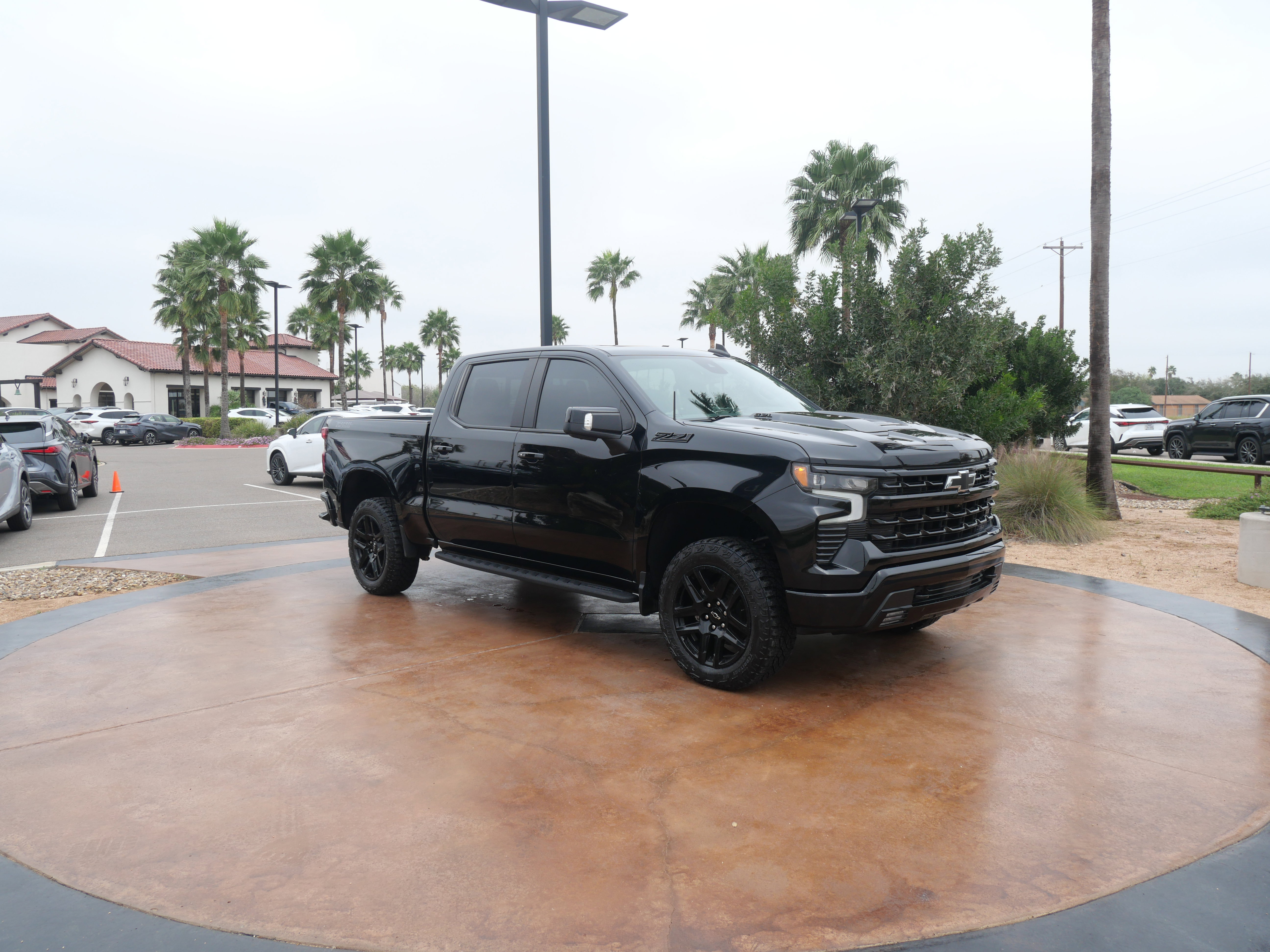Used 2022 Chevrolet Silverado 1500 LT Trail Boss w/ LT Trail Boss Premium Package image 1