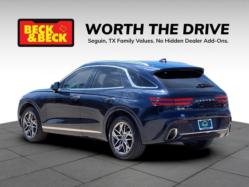 Used 2022 Genesis GV70 2.5T w/ Advanced Package image 7