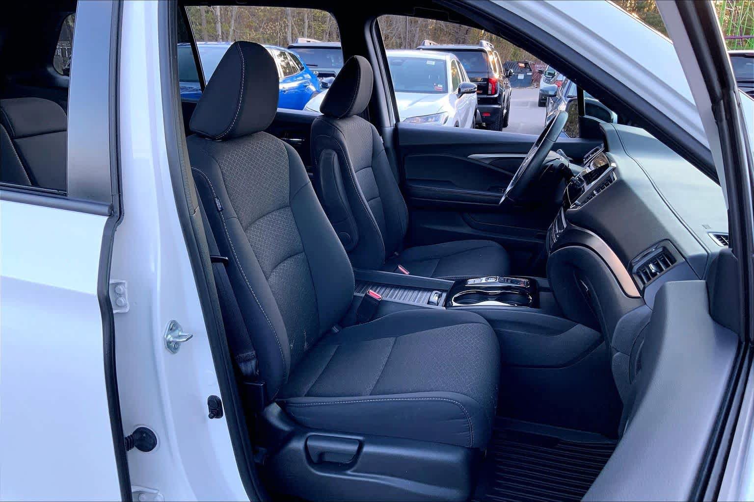 Used 2021 Honda Passport Sport image 8
