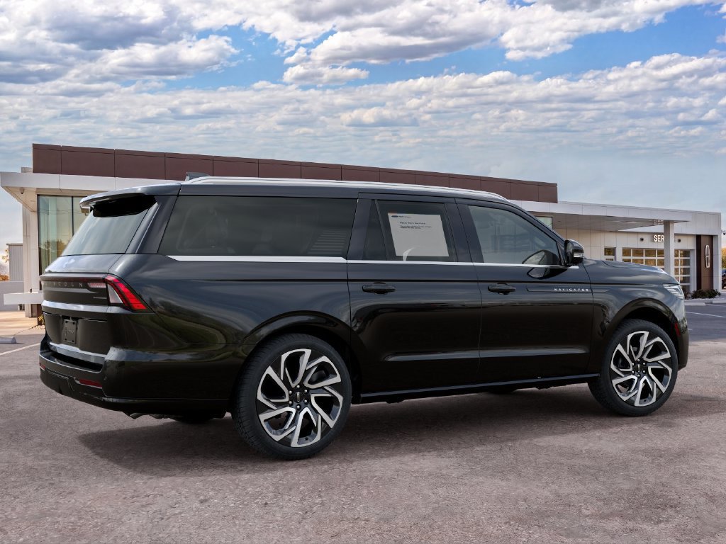 New 2027 Lincoln Navigator L Black Label AWD/4WD image 6