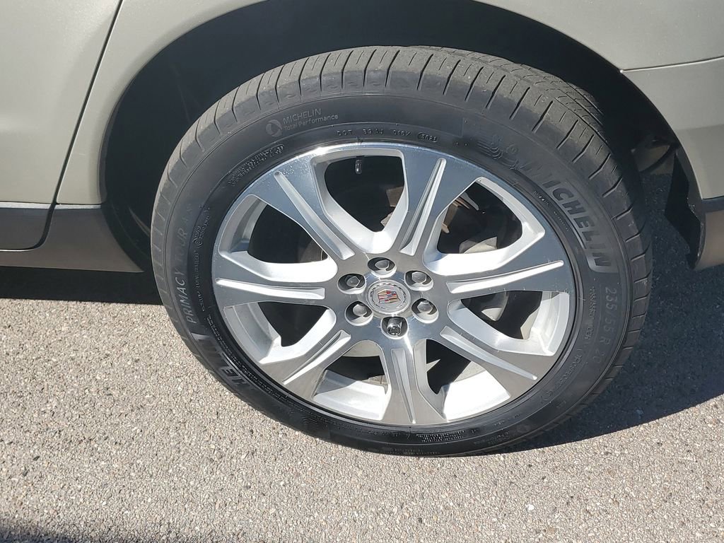 Used 2016 Cadillac SRX Performance w/ Driver Awareness Package image 12