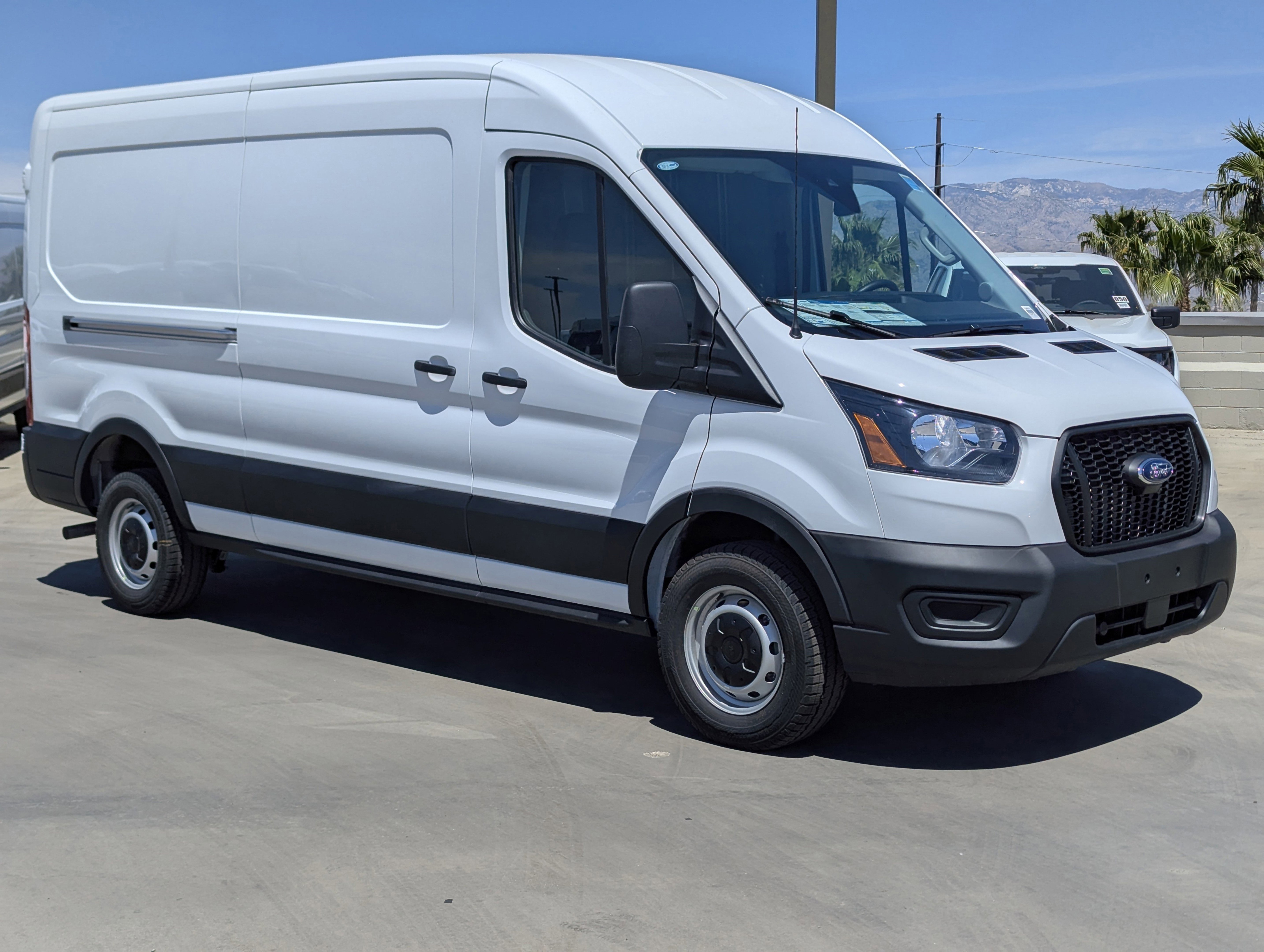New 2025 Ford Transit 250 148 Medium Roof