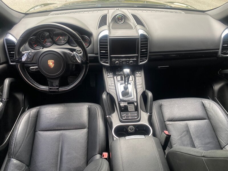 Used 2012 Porsche Cayenne AWD/4WD image 20