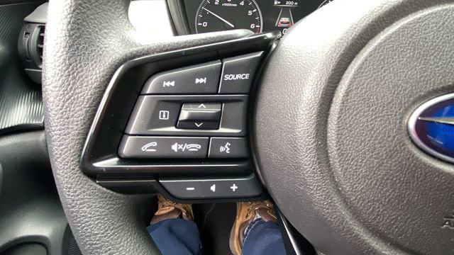 Certified 2025 Subaru Crosstrek 2.0i Premium image 24