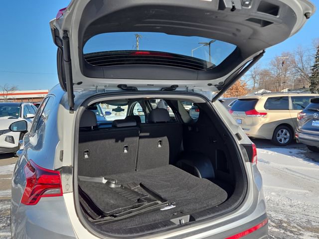 Certified 2023 Hyundai Santa Fe SEL w/ Winter Weather Package image 31