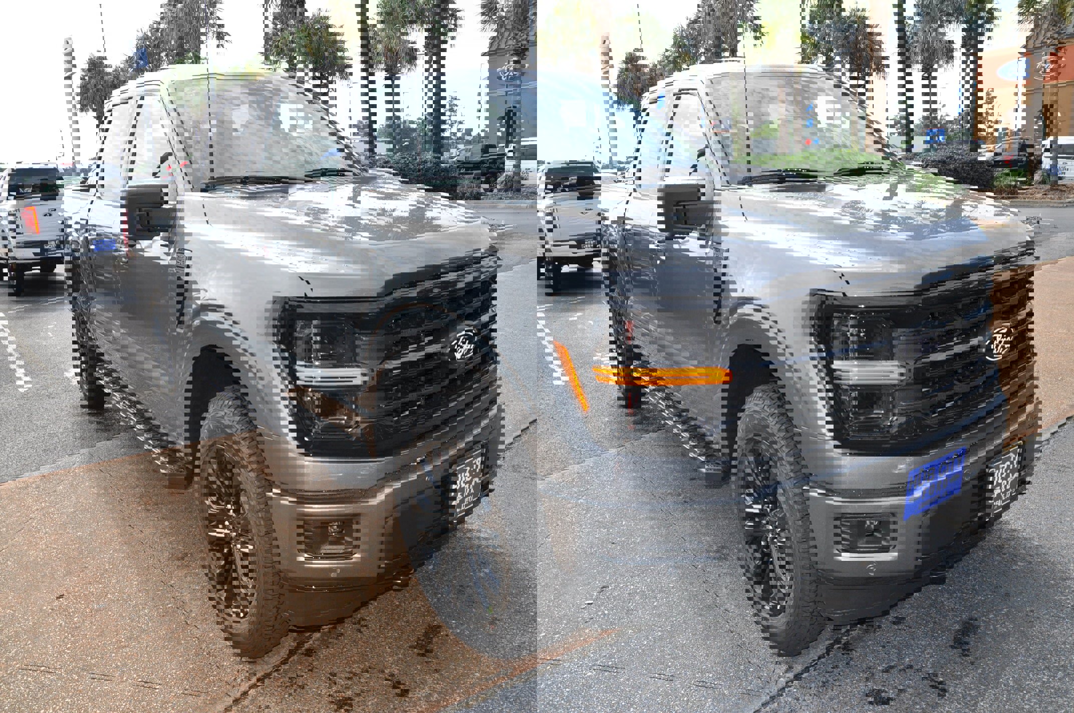 New 2025 Ford F150 XLT w/ Equipment Group 302A MID image 7