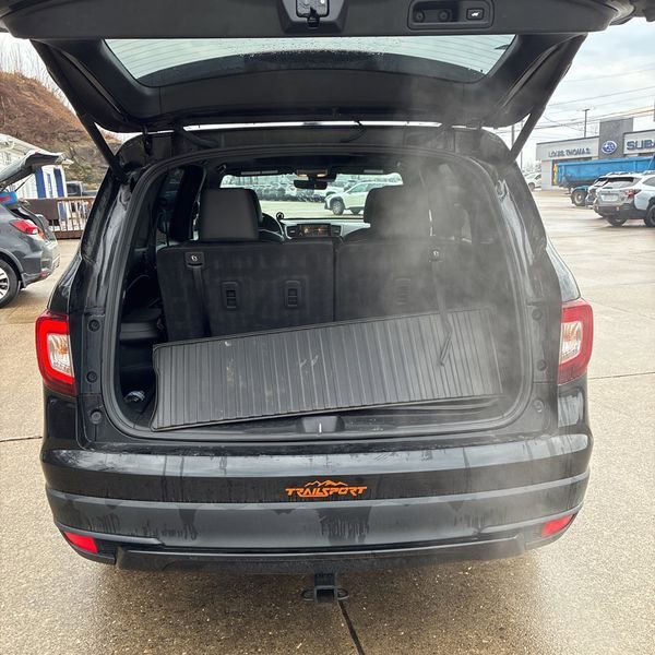 Used 2022 Honda Pilot TrailSport image 37