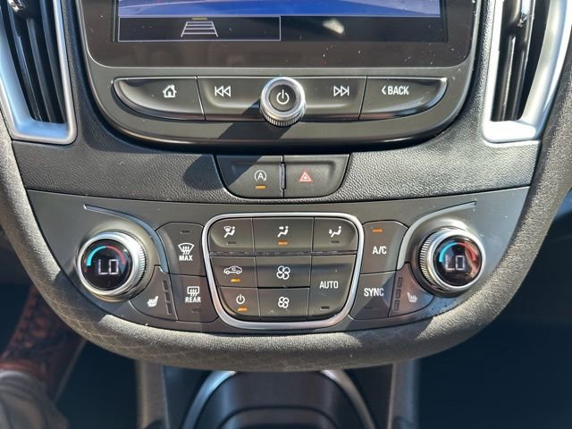 Used 2025 Chevrolet Malibu LT image 17