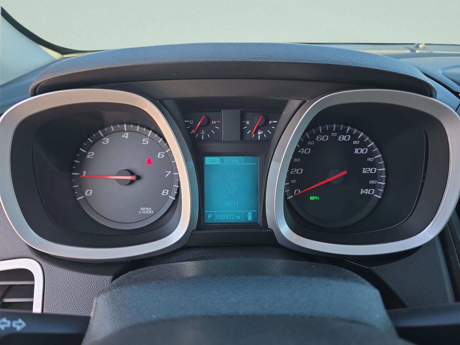 Used 2017 Chevrolet Equinox LS image 32