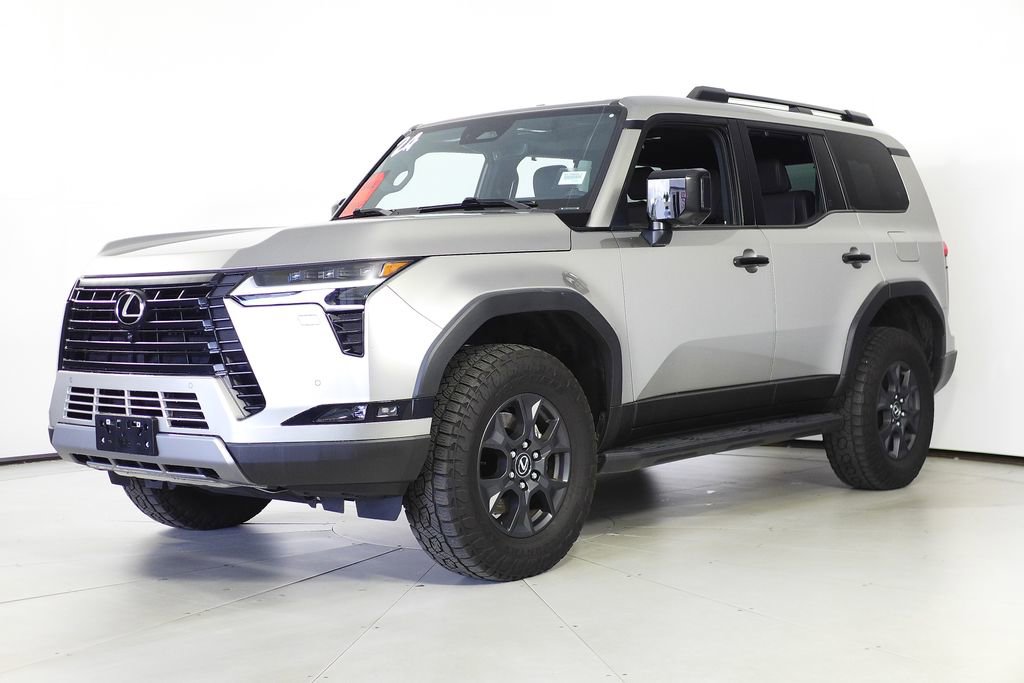 Used 2024 Lexus GX 550 image 2