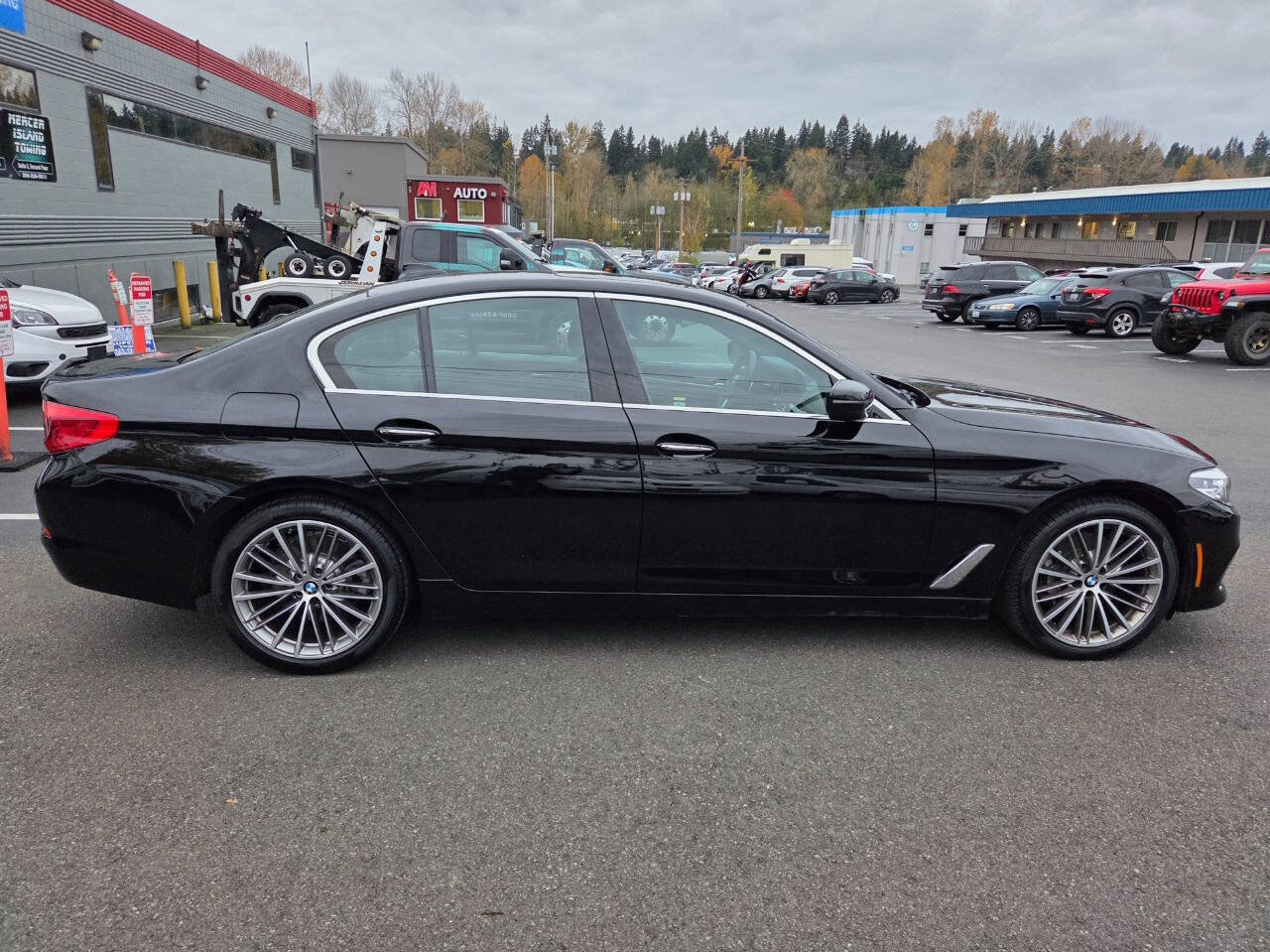 Used 2018 BMW 530i xDrive 530i xDrive AWD 4dr Sedan image 8
