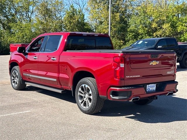 Used 2022 Chevrolet Silverado 1500 High Country w/ Z71 Off-Road Package image 4