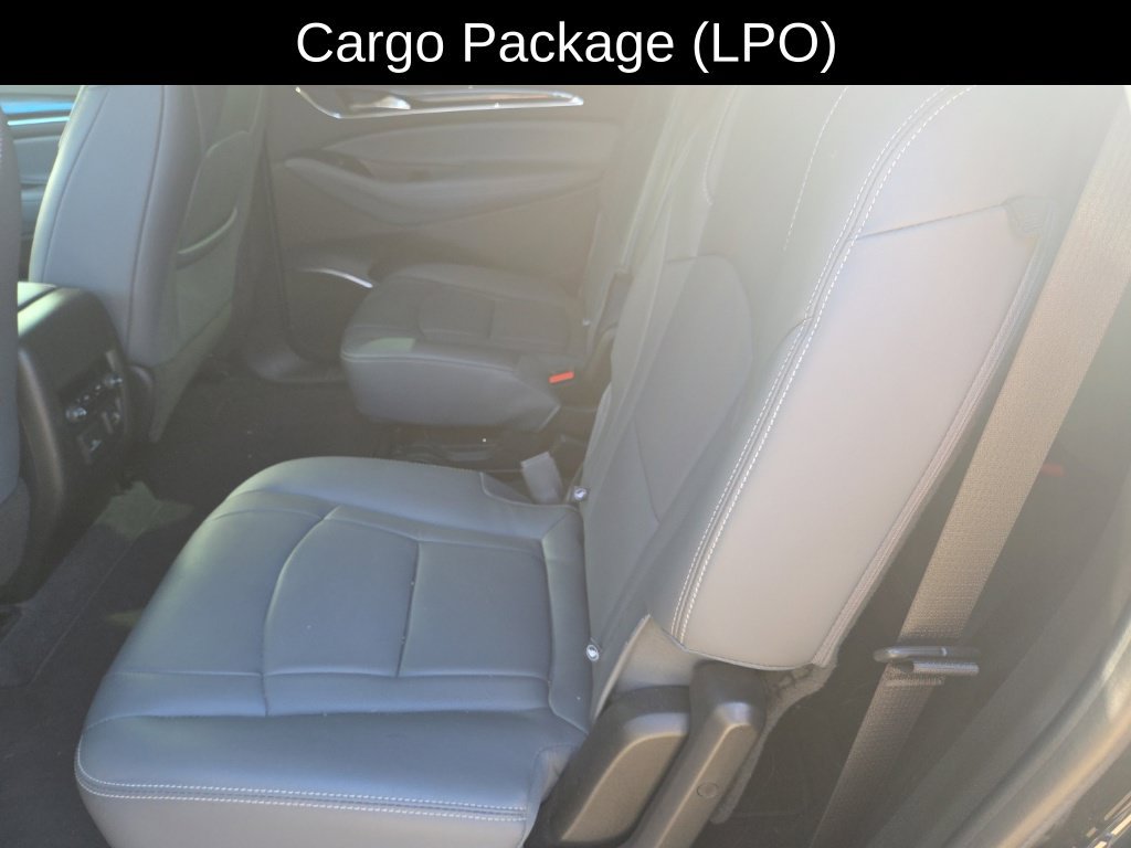 Used 2020 Buick Enclave Essence w/ Sound and Sites Package FWD image 9