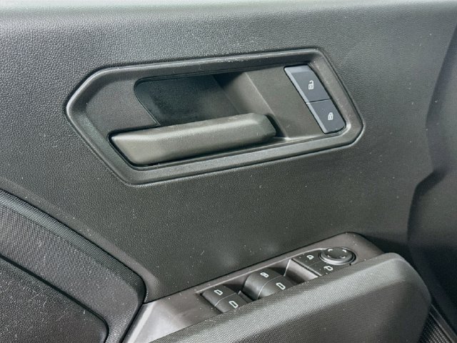 Used 2023 Chevrolet Colorado Trail Boss w/ Technology Package AWD/4WD image 18