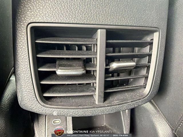 Used 2025 Kia Seltos S FWD image 19