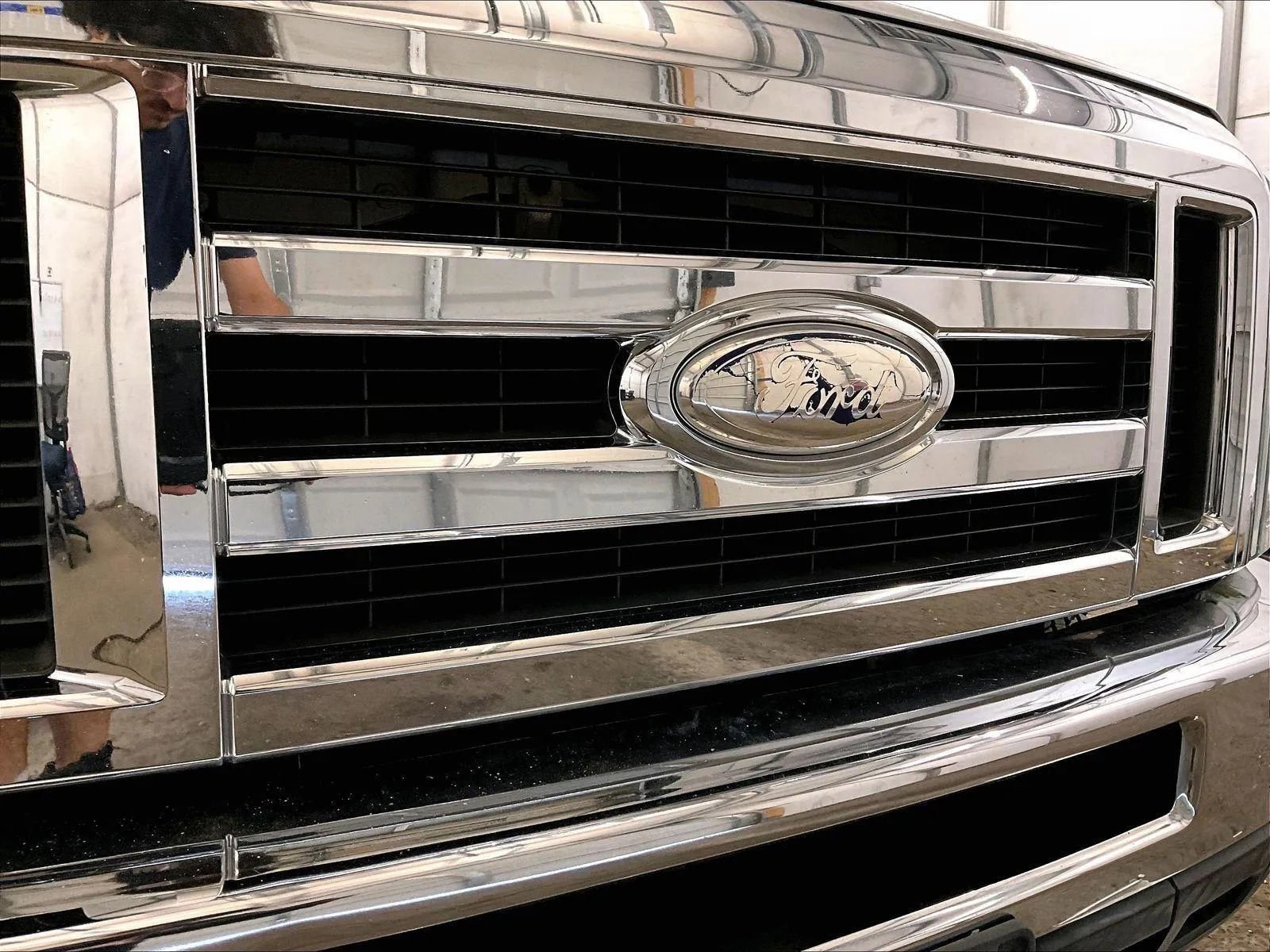 Used 2014 Ford E-350 and Econoline 350 XLT RWD image 29