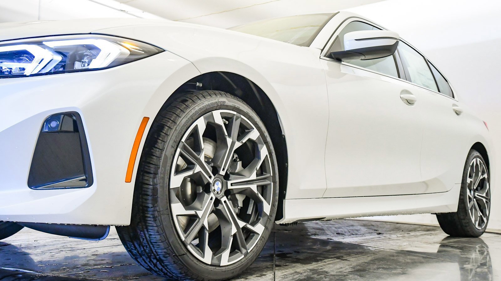 New 2026 BMW 330i xDrive Sedan w/ Premium Package image 10