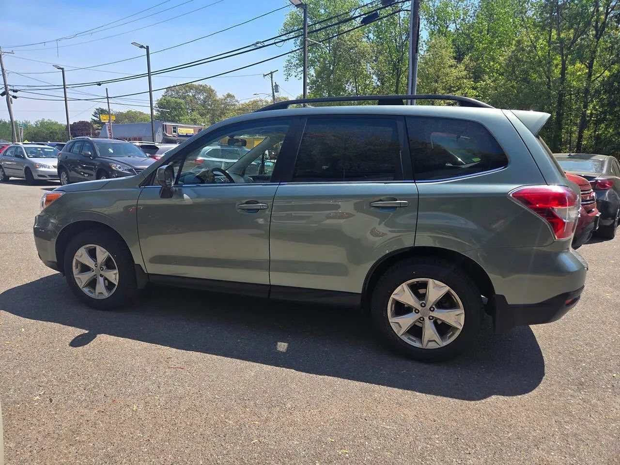 Used 2016 Subaru Forester 2.5i Limited AWD/4WD image 5