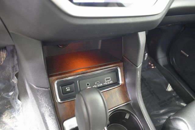 Used 2023 Subaru Ascent Touring image 27