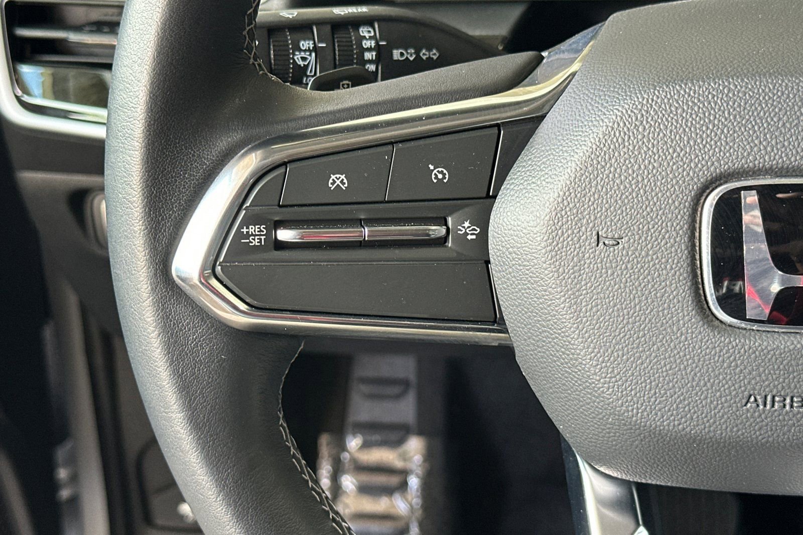 Used 2025 Honda Prologue Touring image 30