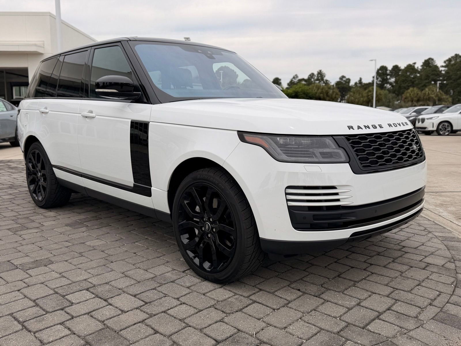 Used 2021 Land Rover Range Rover AWD/4WD image 7