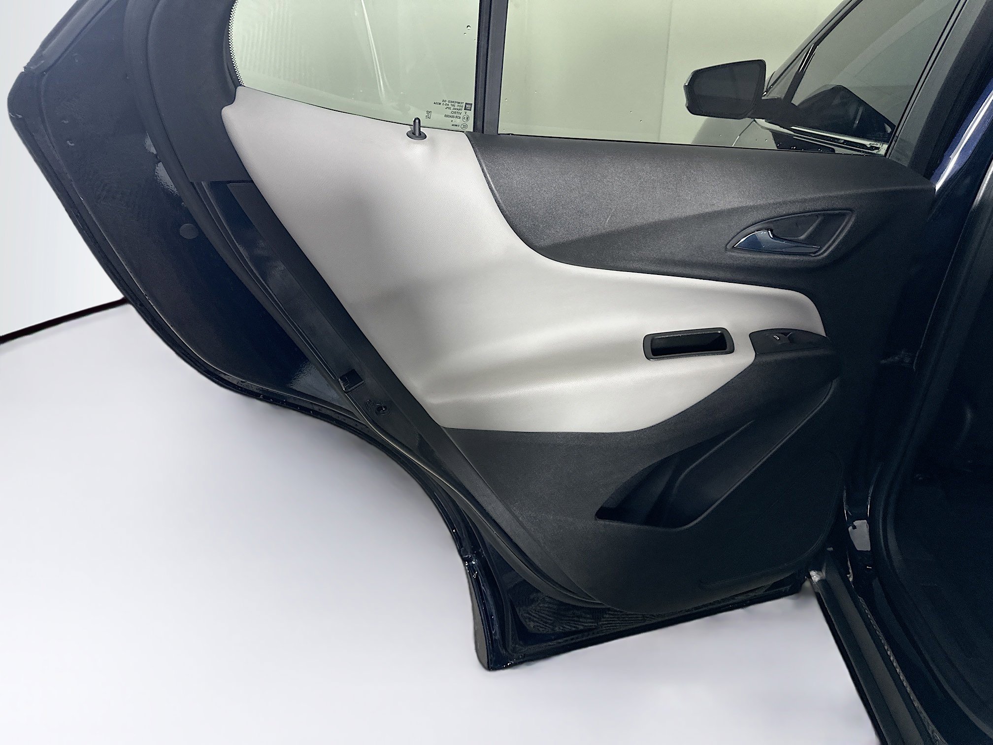 Used 2020 Chevrolet Equinox LT image 26