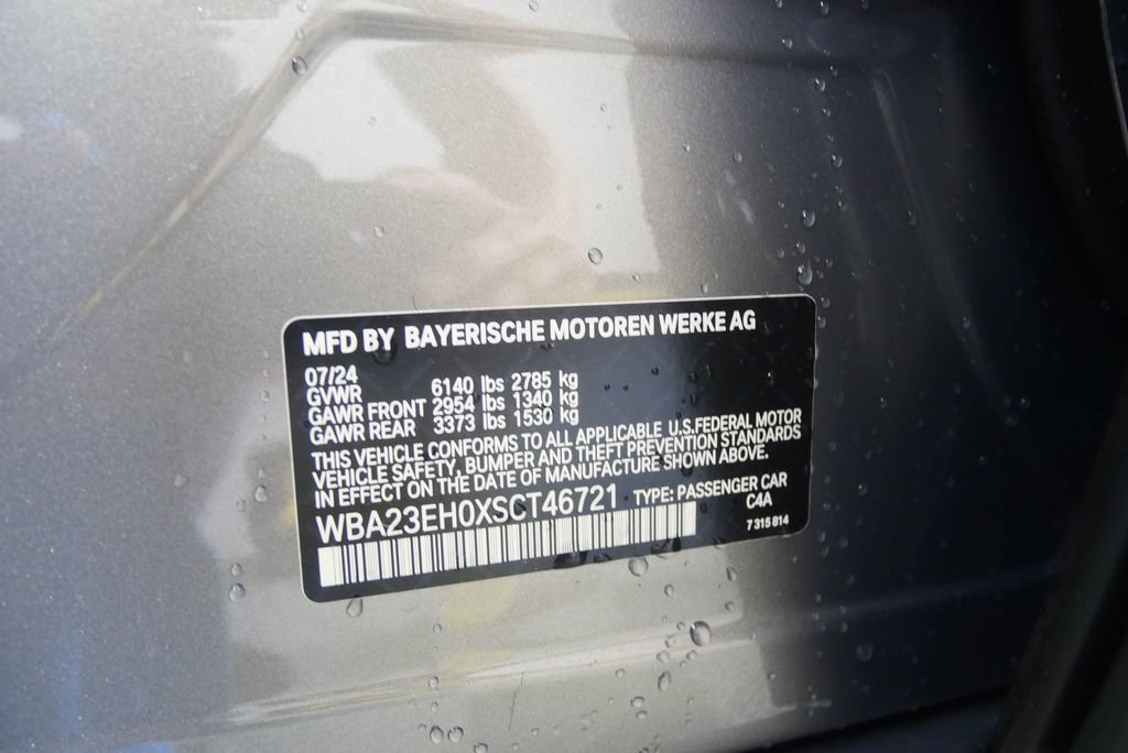 Used 2025 BMW 740i RWD image 27