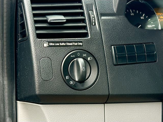 Used 2015 Mercedes-Benz Sprinter 2500 image 11