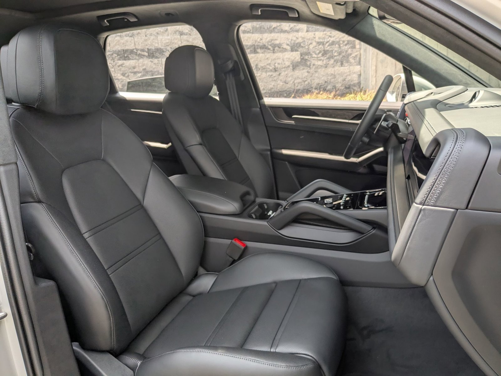 New 2026 Porsche Cayenne GTS AWD/4WD image 26