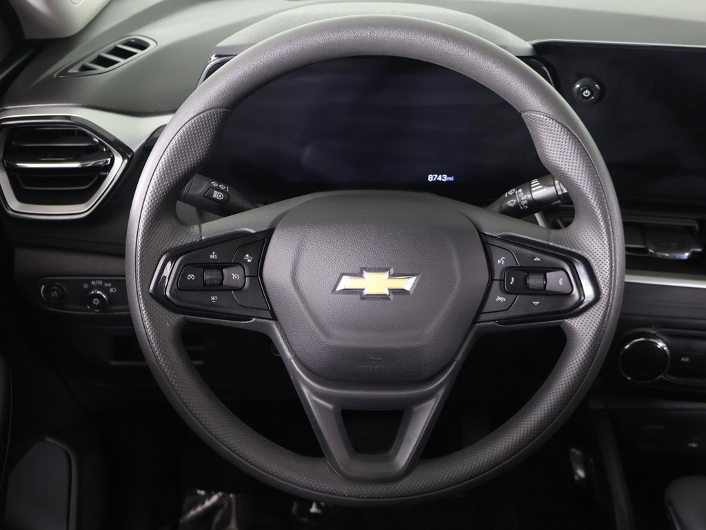 Used 2026 Chevrolet TrailBlazer LT FWD image 35