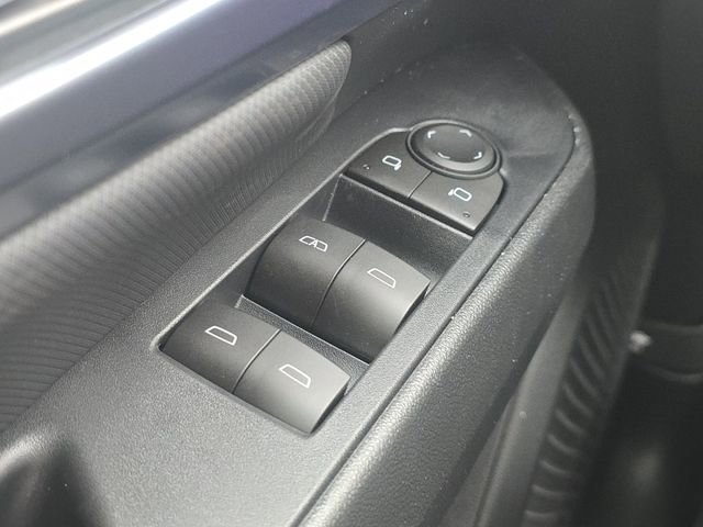 New 2026 Chevrolet Equinox EV LT image 26