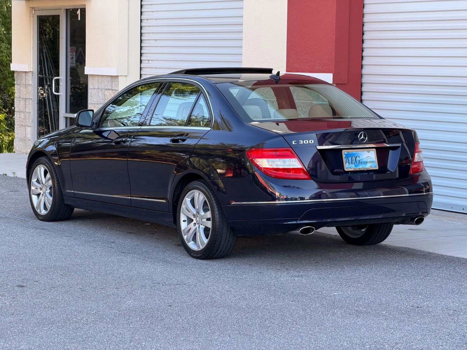 Used 2008 Mercedes-Benz C 300 Sedan image 8