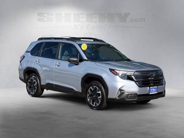 Used 2025 Subaru Forester Premium AWD/4WD image 2