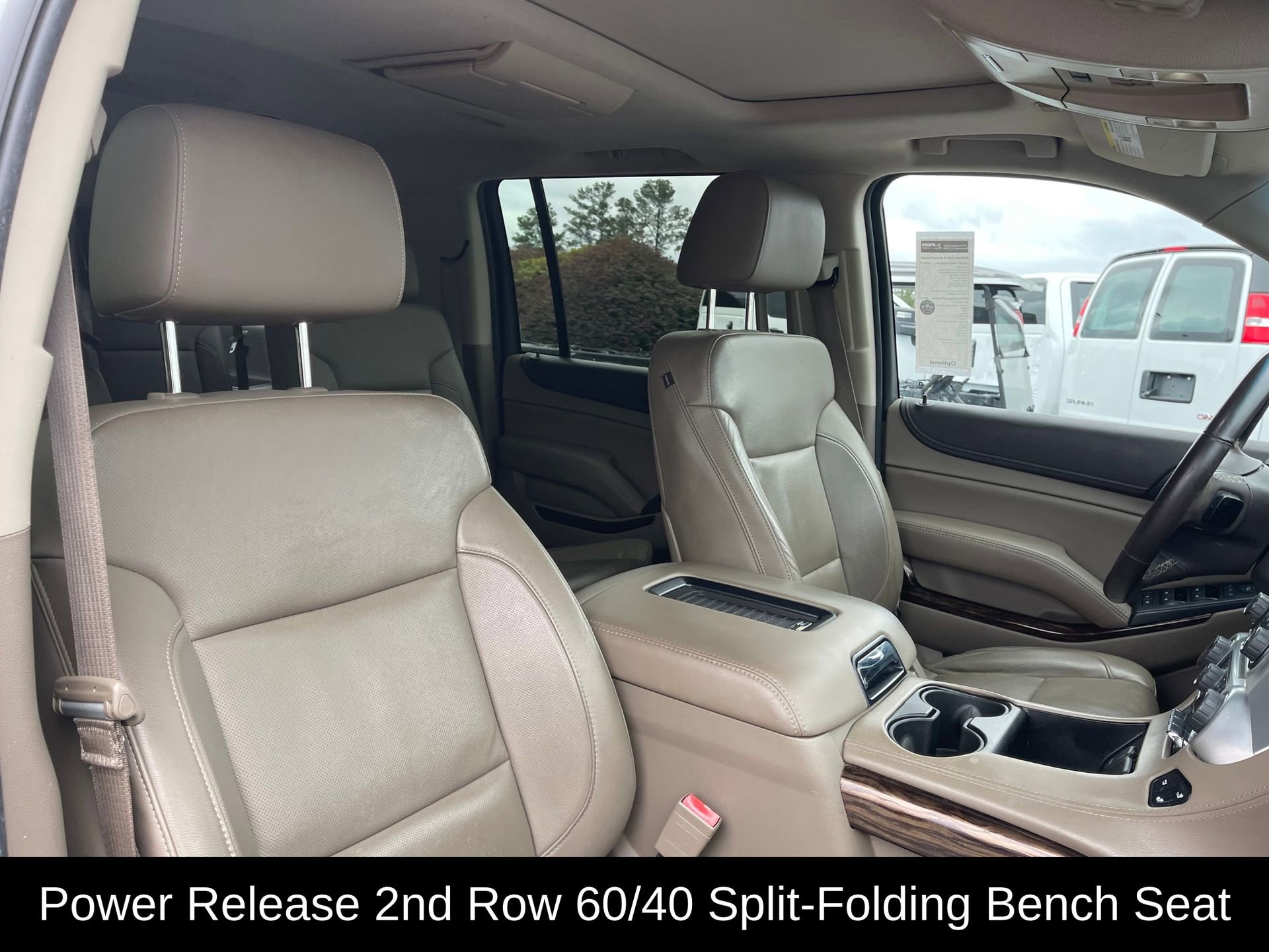 Used 2016 GMC Yukon XL SLT w/ Open Road Package image 28